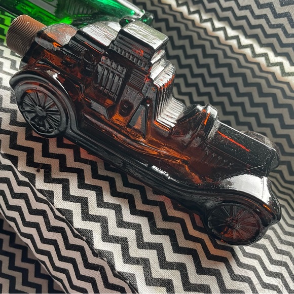 70s Avon Men’s Collection - Wild Country & Tail Winds - Picture 9 of 10